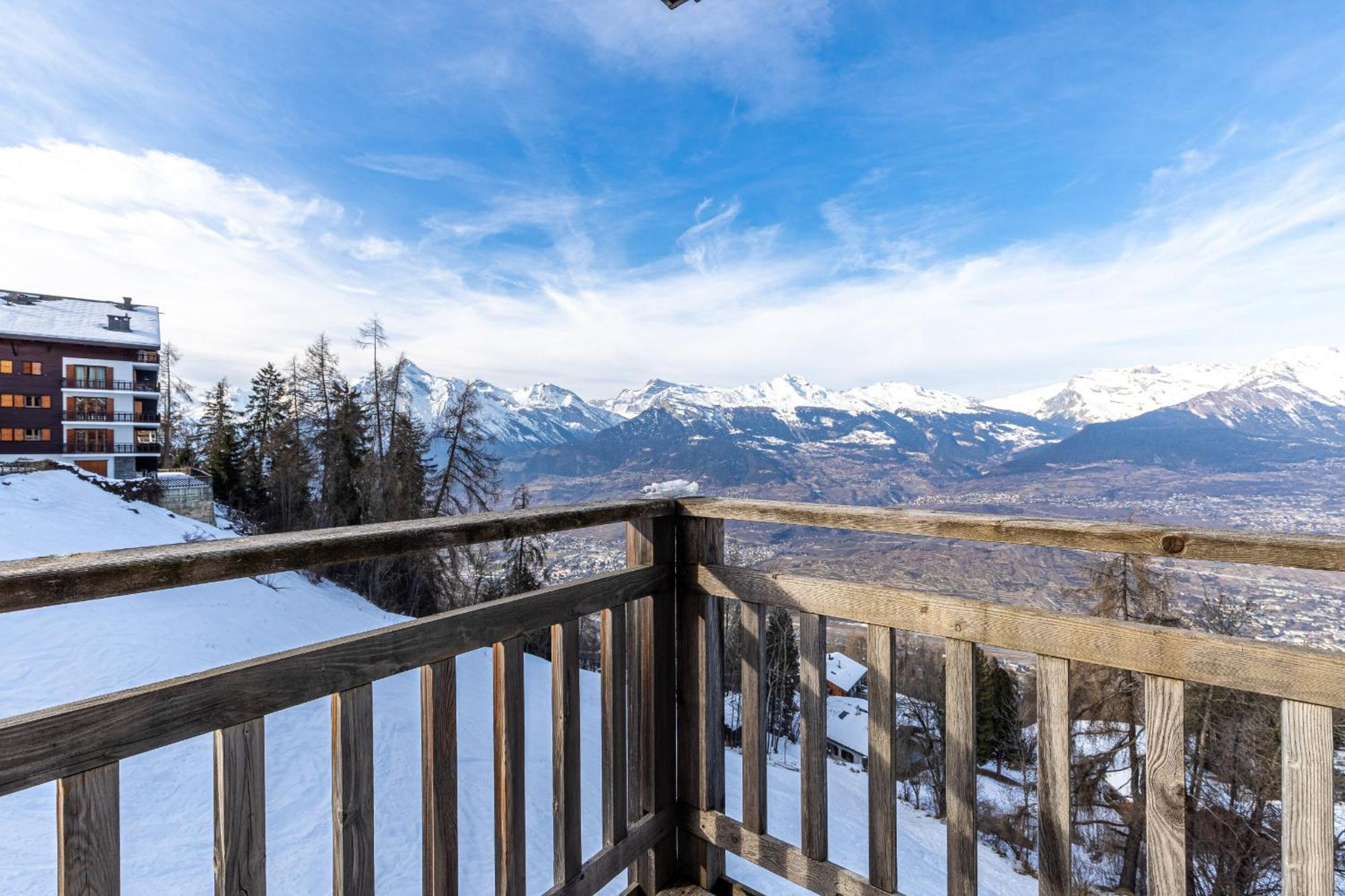 Ski Paradise Mountain & Luxe Apartments Veysonnaz Exterior photo